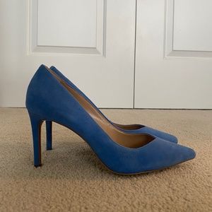 Banana Republic 12-hour Pump Blue Suede